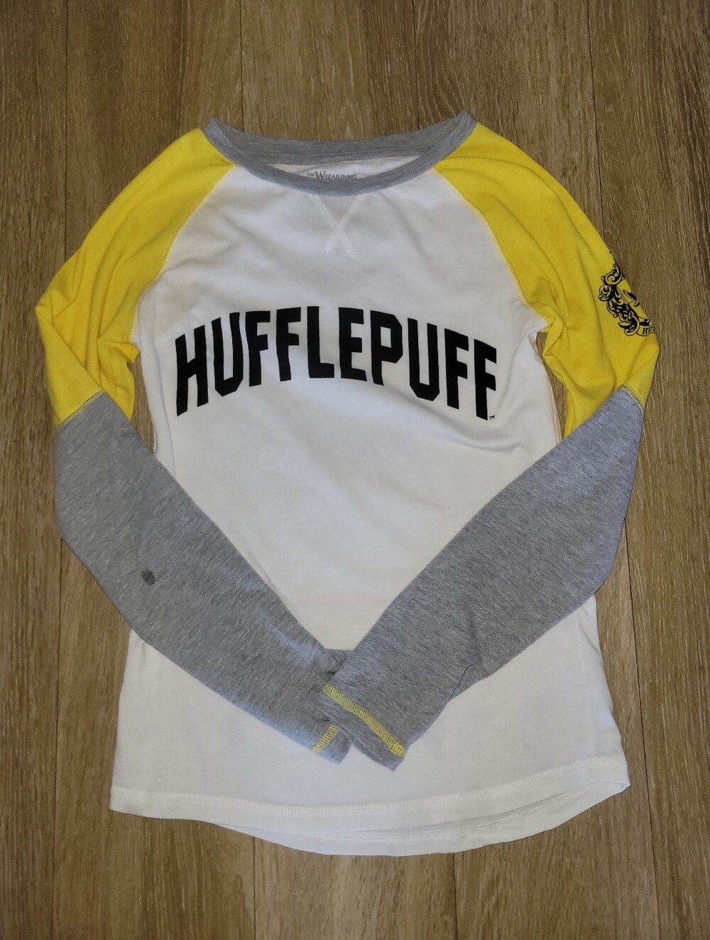 Universal Studios Harry Potter Hufflepuff Raglan Long Sleeve Tee - XS